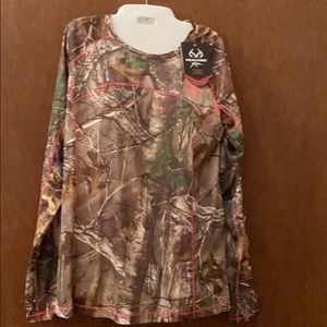 REAL TREE Size Large Top-Camouflage